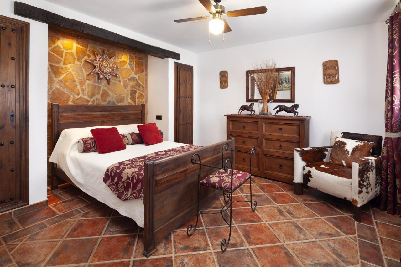 Pasa Fina, Luxury Holiday Retreat Villanueva del Trabuco Exterior foto