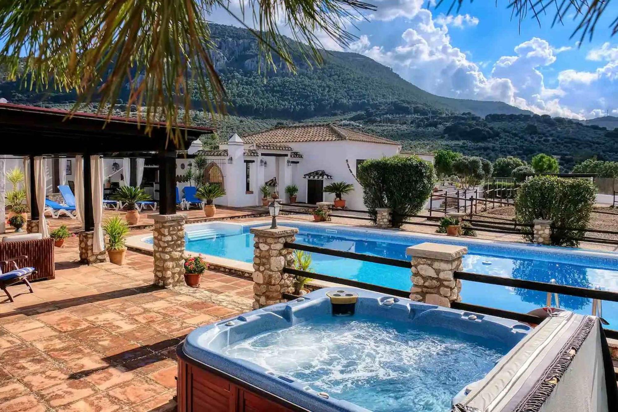 Pasa Fina, Luxury Holiday Retreat Villanueva del Trabuco Exterior foto